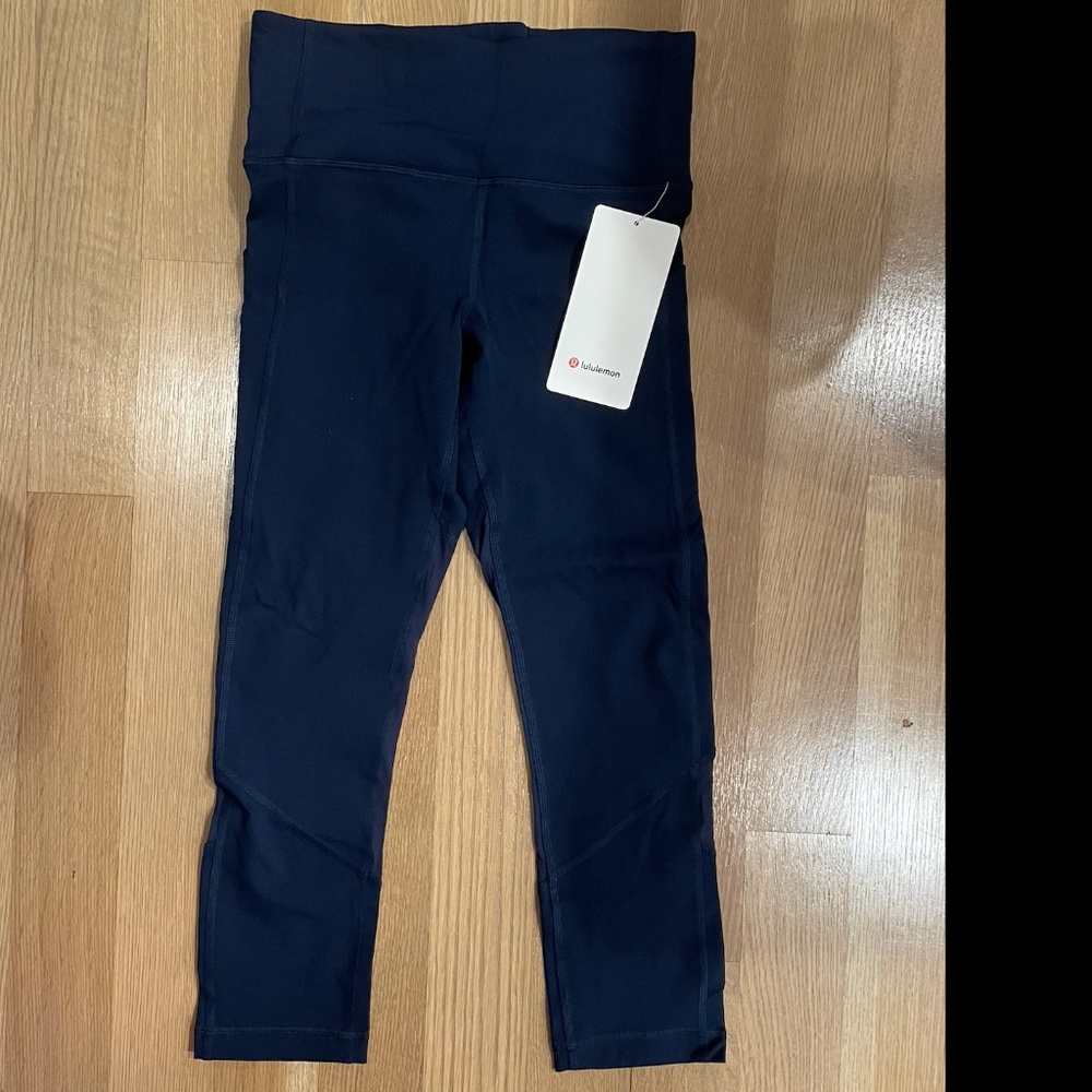 Lululemon Leggings 22" - NEW with tags, Navy, Size 4